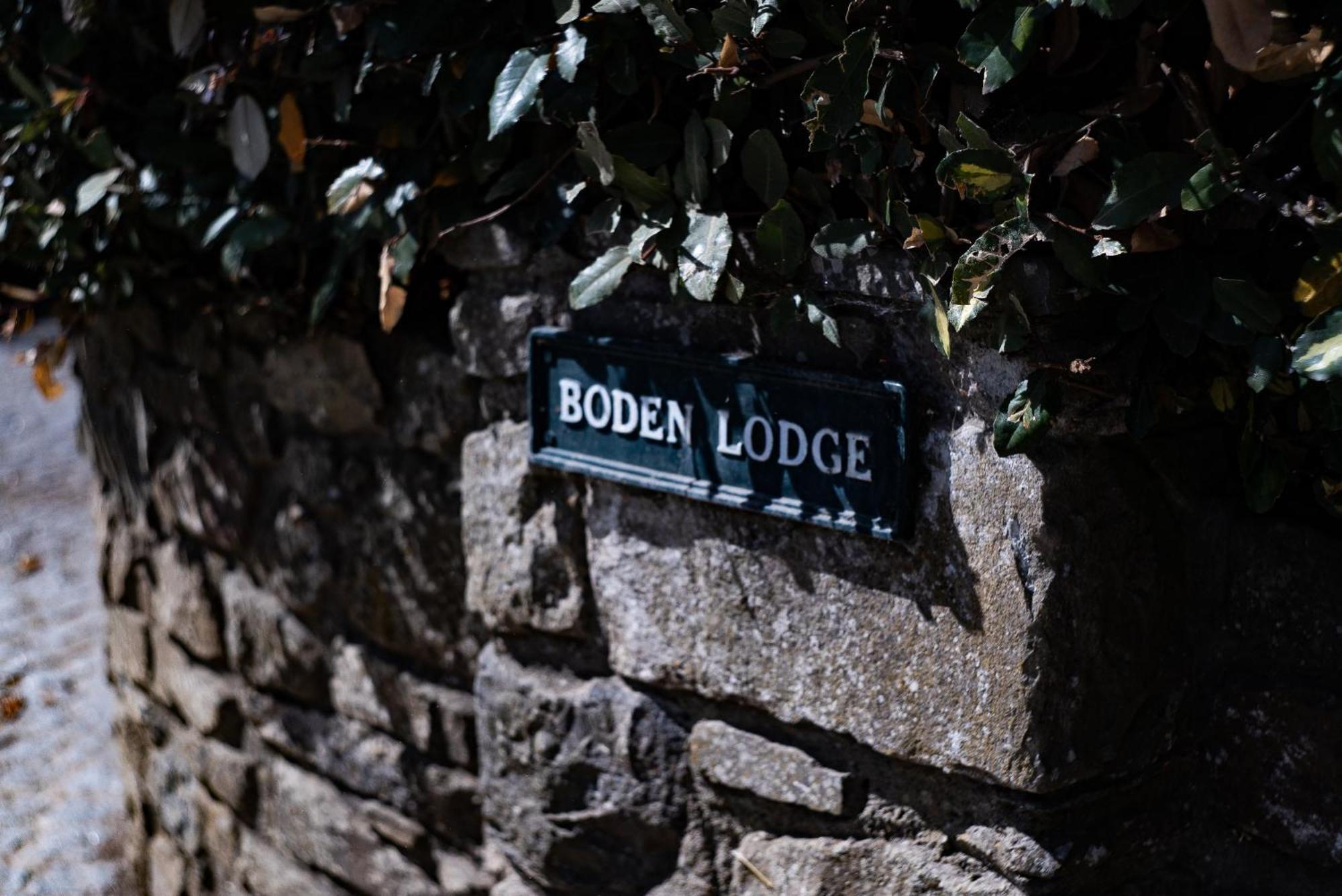 The Lodge at Bodenlodge Malahide Eksteriør billede